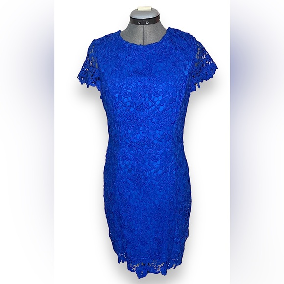 Lulu’s Romance Language Blue Backless Lace Dress sz M - Picture 5 of 16